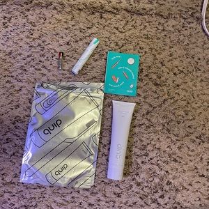 Quip toothbrush set